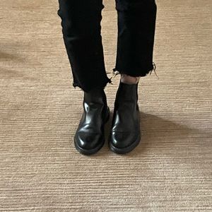 Dr Martens Black Chelsea Boot